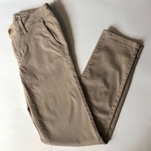 American Eagle Skinny Pants